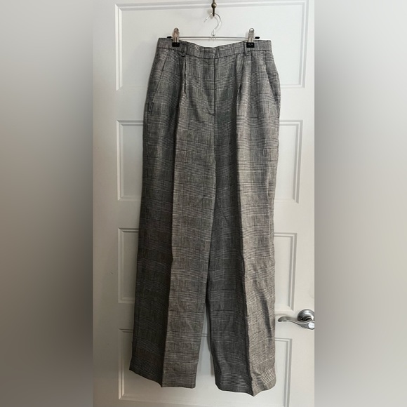 MaxMara straight leg trousers in linen in black and white plaid - Picture 2 of 9